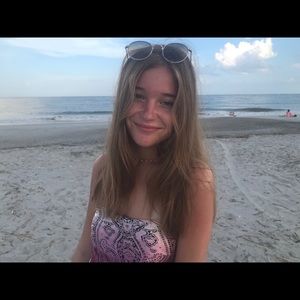 Meet your Posher, Kelly